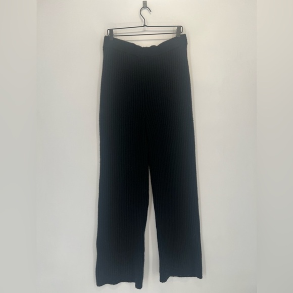 H&M Rib Knit Wide Leg High Rise Trousers In Black - Picture 7 of 8